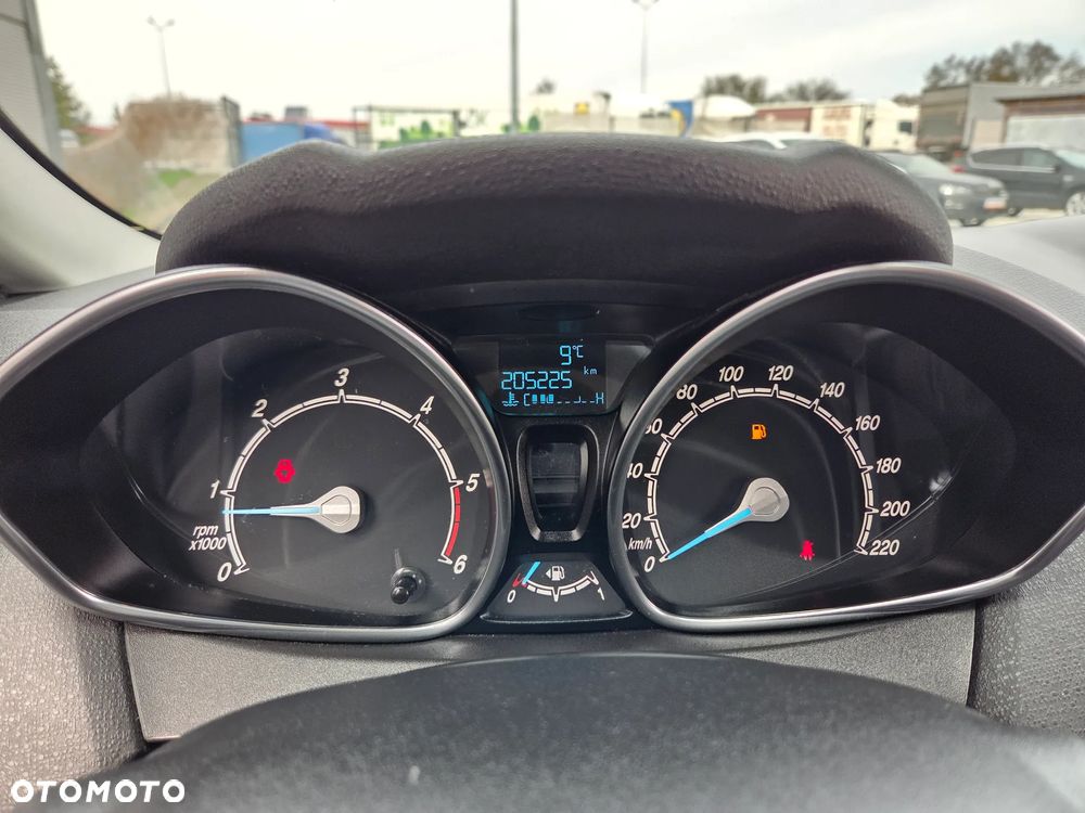 Ford Fiesta 1.5 TDCi ST&St Titanium - 20