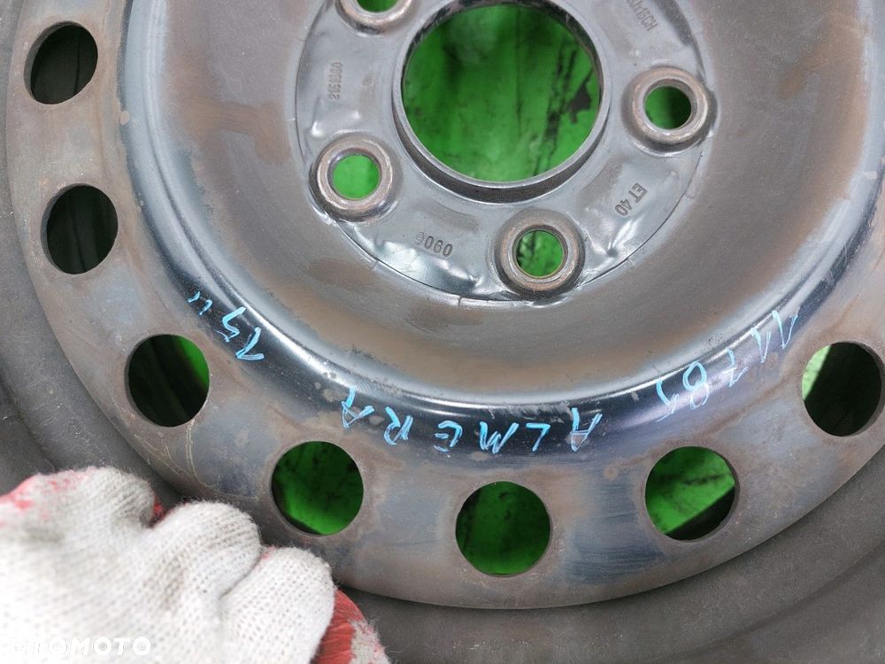 Felgi stalowe Nissan Almera Tino 6J X 15 ET 40 5X114.3 - 5