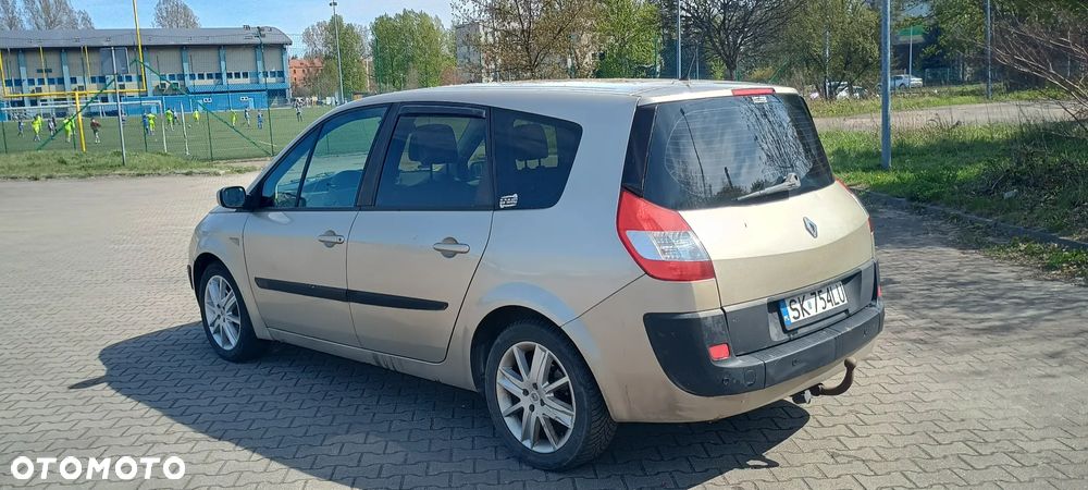 Renault Grand Scenic 1.6 16V Authentique - 9