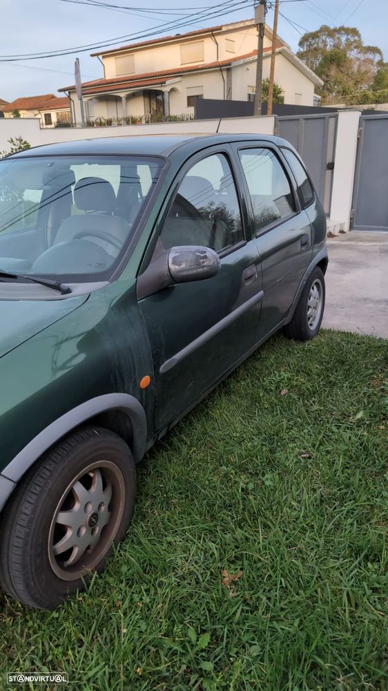 Opel Corsa 1.2 16V - 9