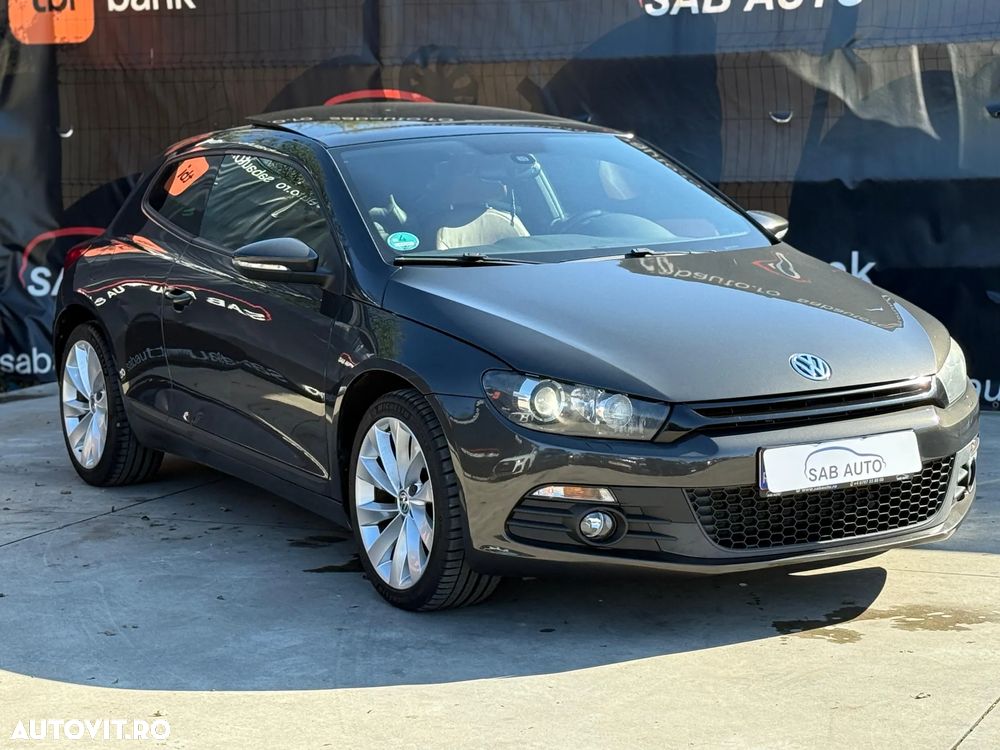 Volkswagen Scirocco 2.0 TDI DSG Edition - 3