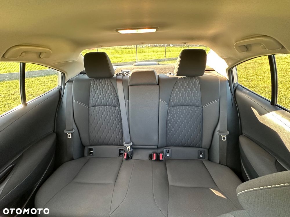 Toyota Corolla 1.8 Hybrid Selection - 16