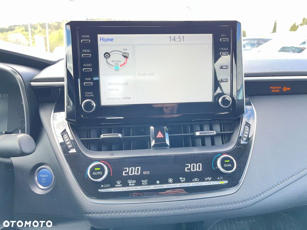 Toyota Corolla 1.8 Hybrid Comfort - 17