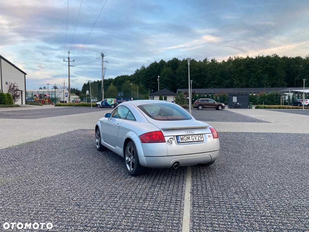 Audi TT Coupé - 2