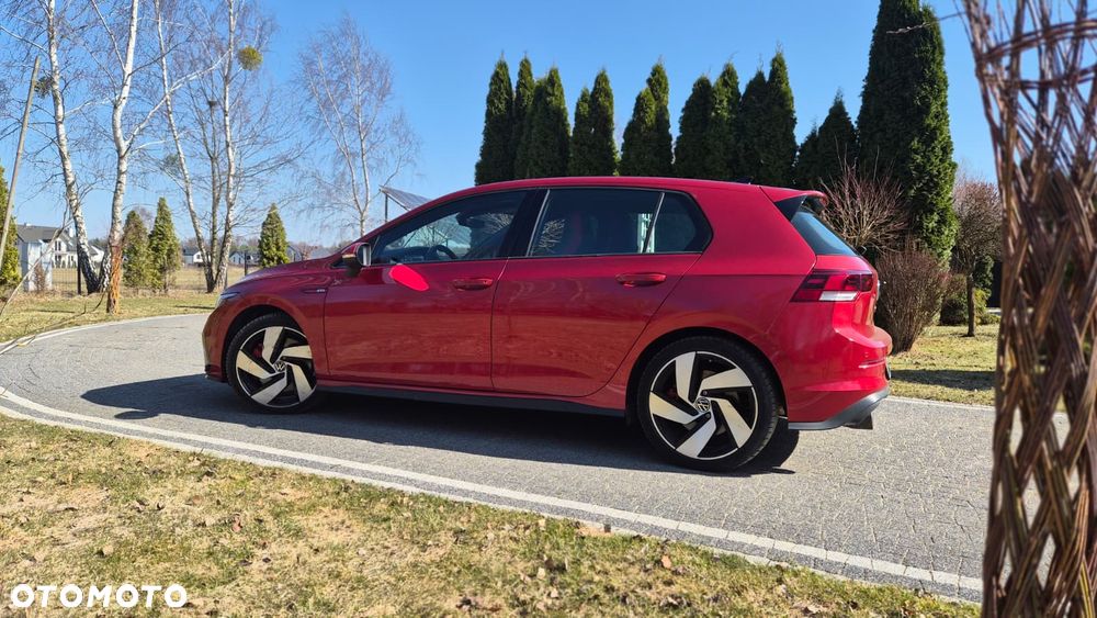 Volkswagen Golf - 13
