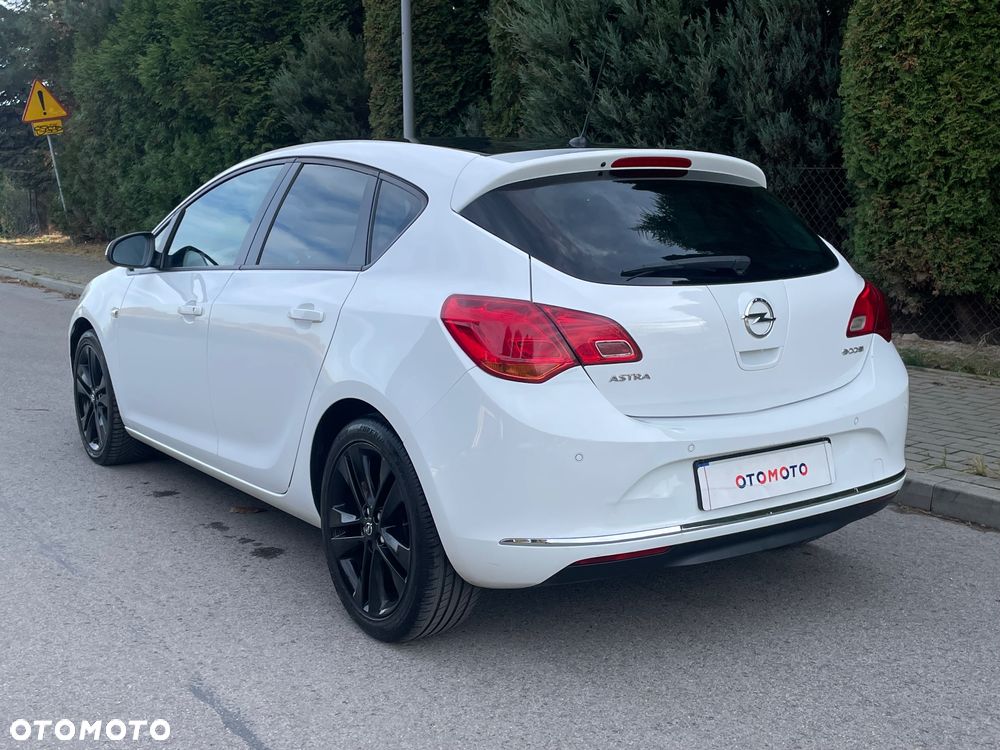 Opel Astra 1.4 Turbo ecoFLEX Start/Stop Selection - 37