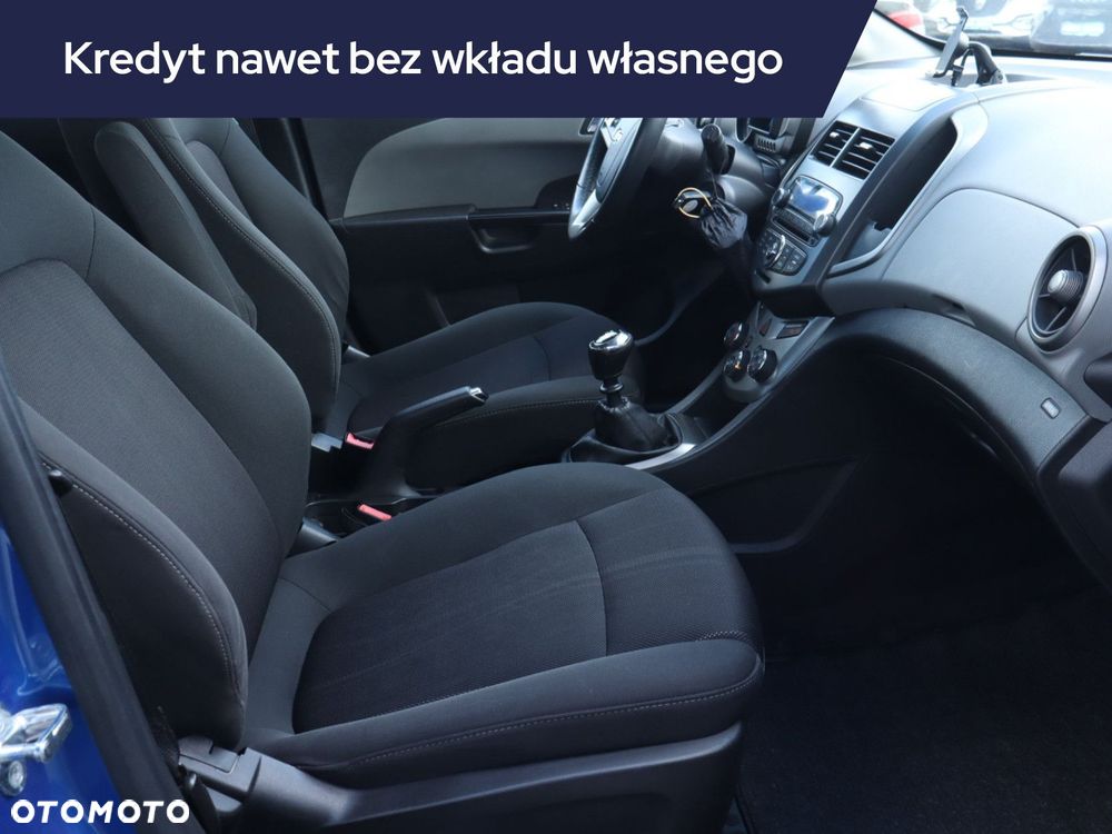Chevrolet Aveo - 11