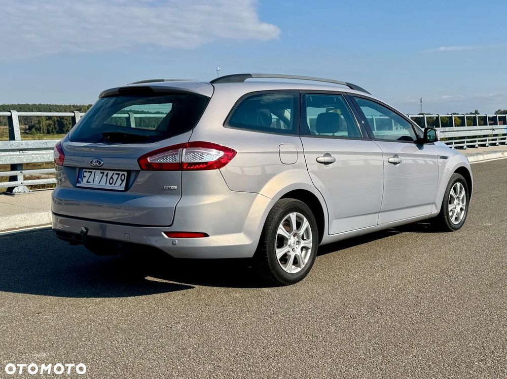 Ford Mondeo 2.0 TDCi Titanium - 4