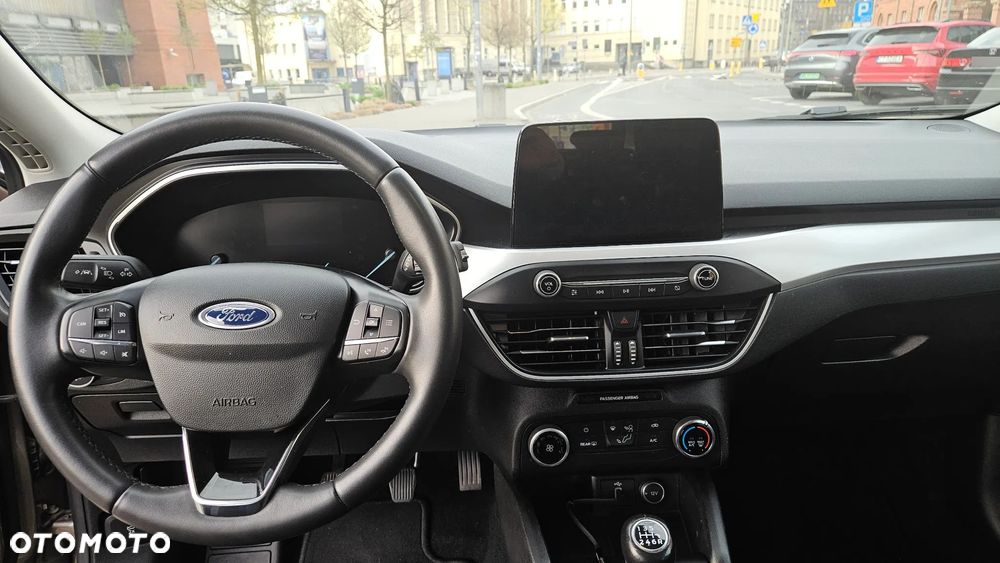 Ford Focus 1.0 EcoBoost Trend Edition Business - 29