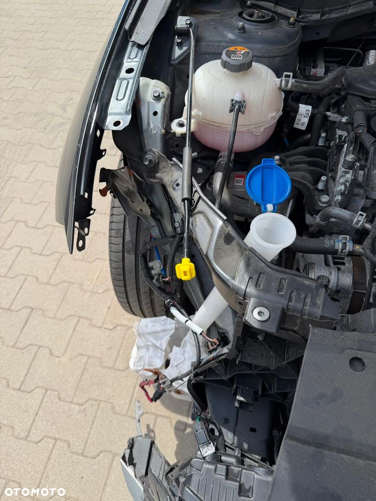 Hyundai Tucson 1.6 T-GDi 2WD Select - 27