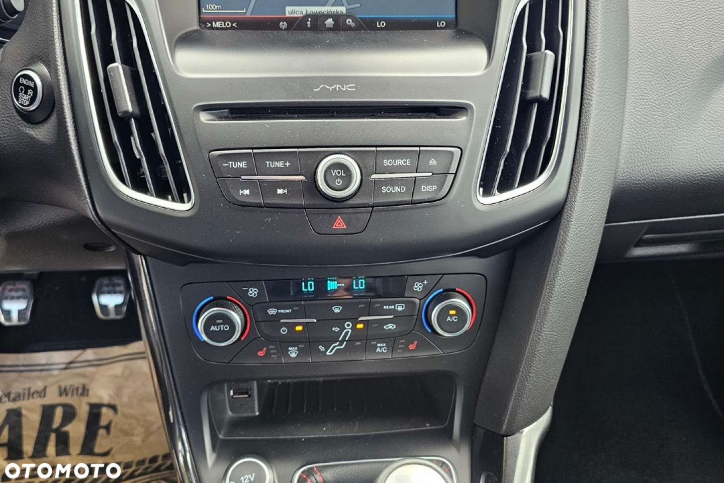 Ford Focus - 23