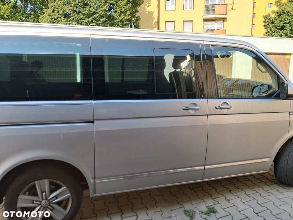 Volkswagen Multivan - 8