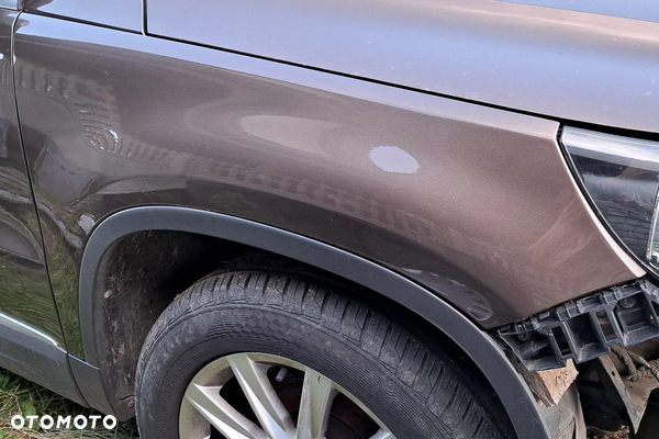 Błotnik prawy przód VW Tiguan 5N Lift - LH8Z