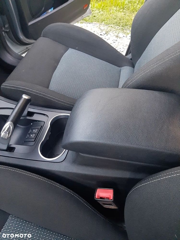 Ford S-Max 2.0 TDCi DPF Trend - 11