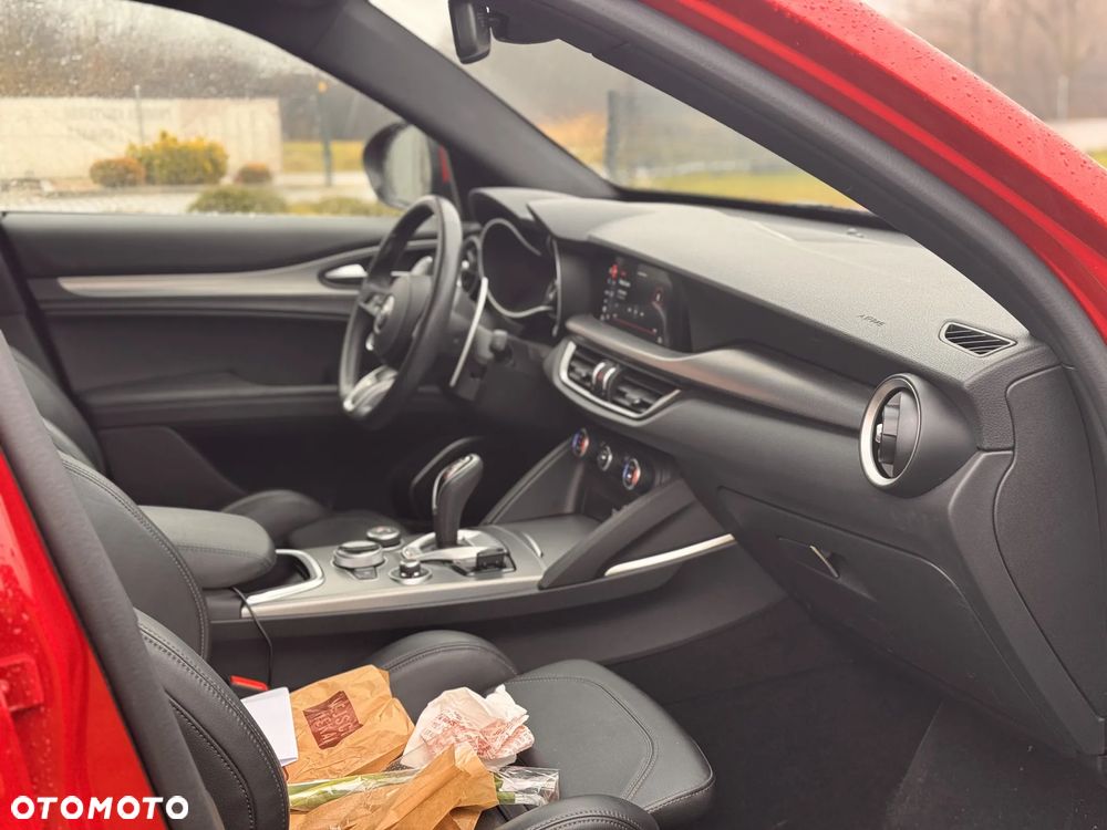 Alfa Romeo Stelvio 2.0 Turbo Sprint Q4 - 8