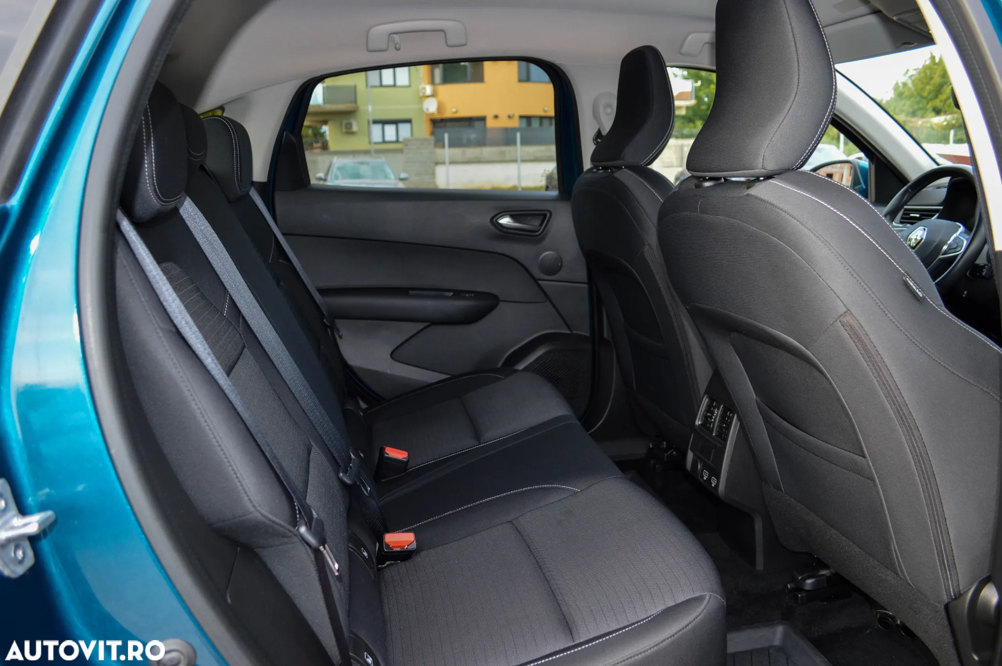 Renault Arkana E-TECH 145 Evolution - 26