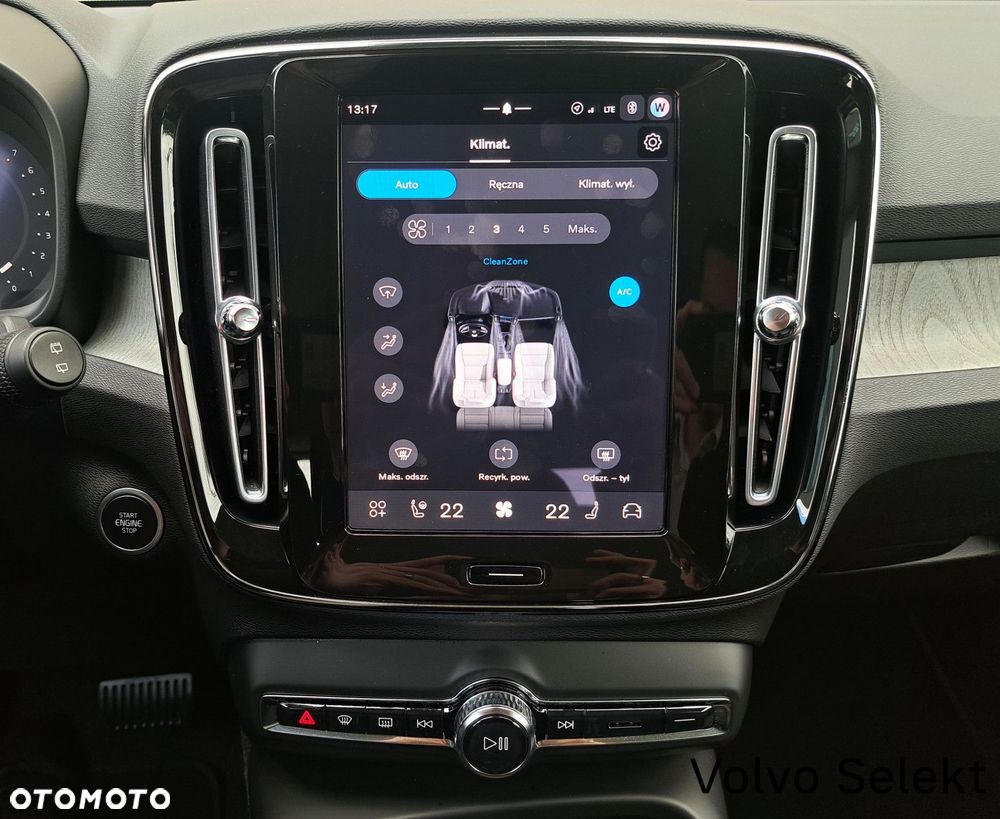 Volvo XC 40 - 22