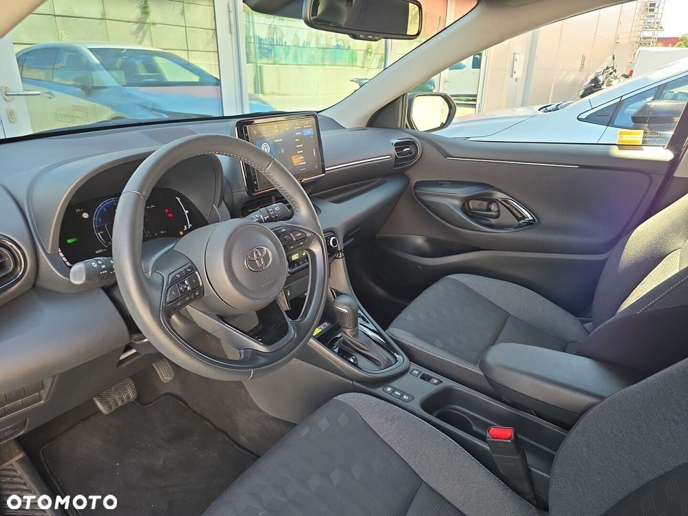 Toyota Yaris Hybrid 1.5 Style - 11