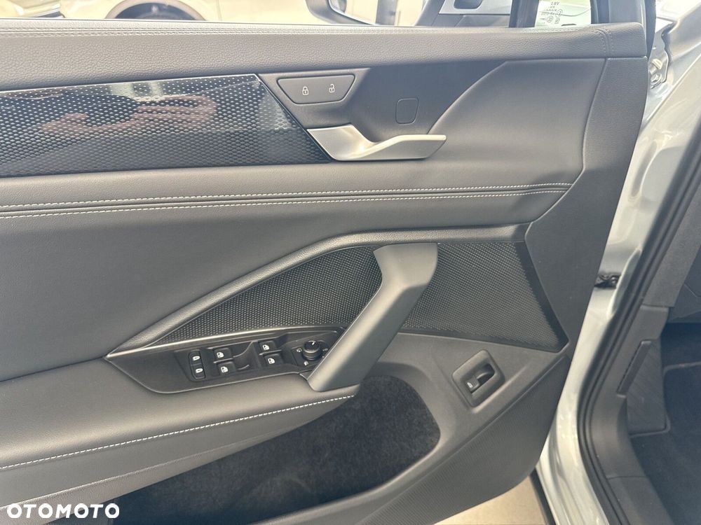 Volkswagen Tayron - 32