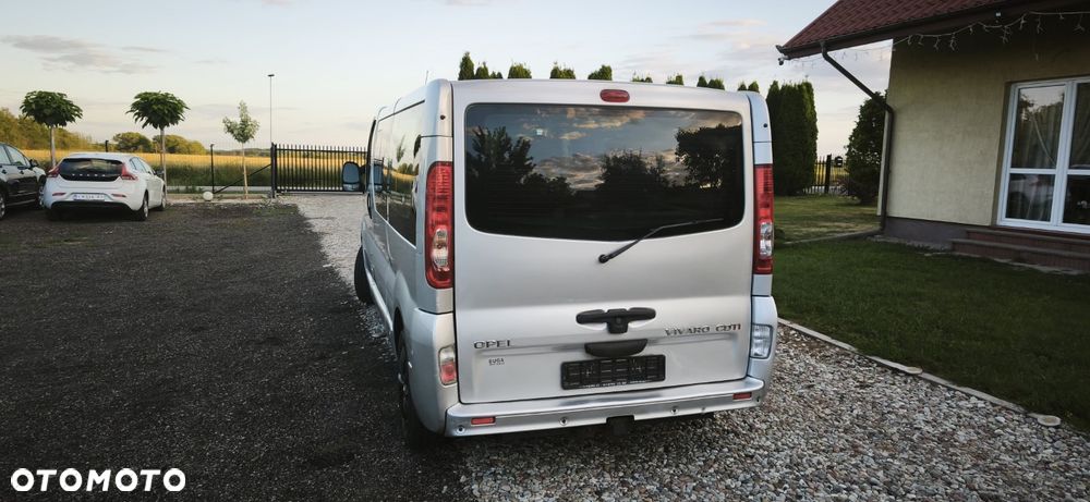 Opel Vivaro - 20