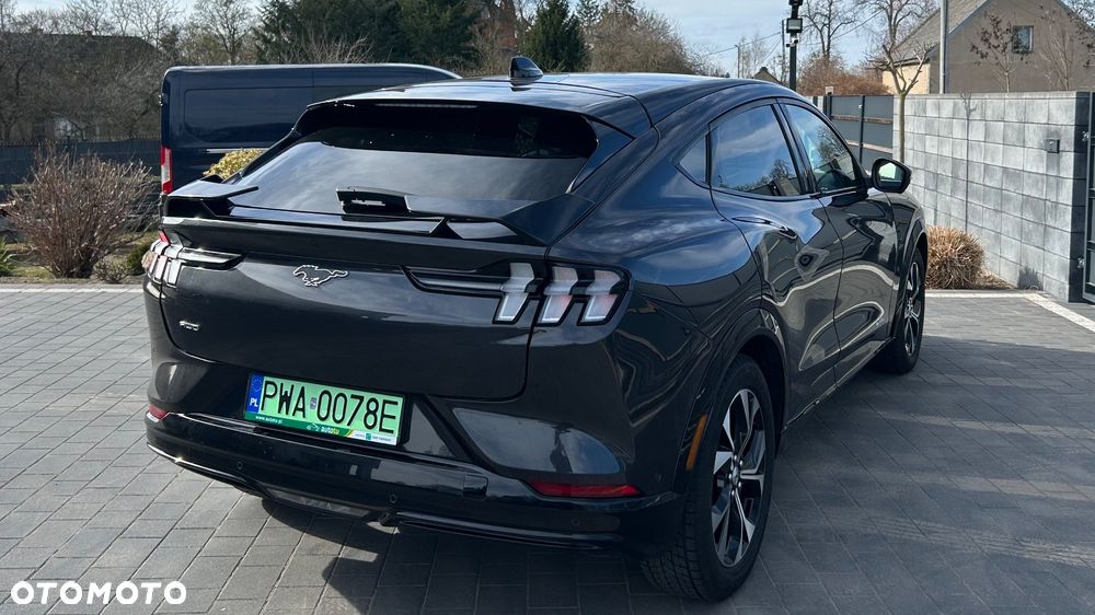 Ford Mustang Mach-E AWD PREMIUM - 11
