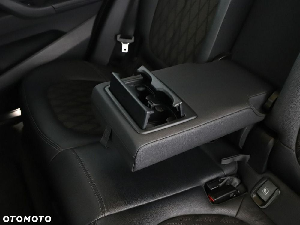 BMW X1 sDrive20d xLine - 40