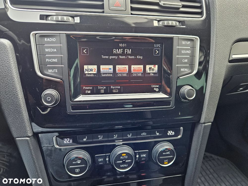 Volkswagen Golf 1.4 TSI BMT Comfortline DSG - 2