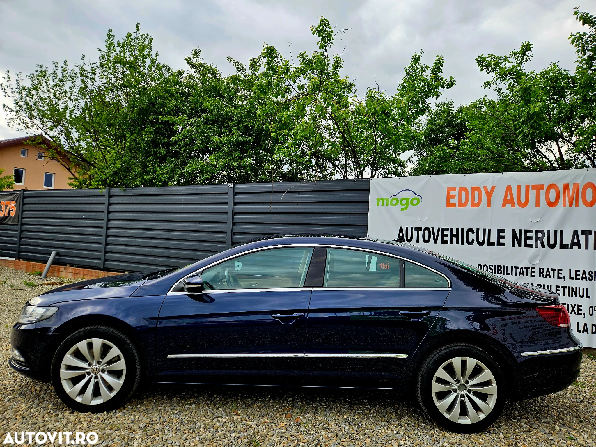 Volkswagen Passat CC 2.0 TDI BlueMotion Technology Exclusive - 3