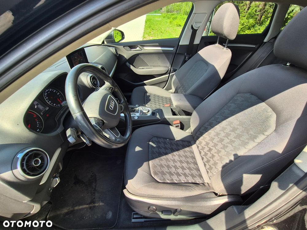 Audi A3 Sportback - 12