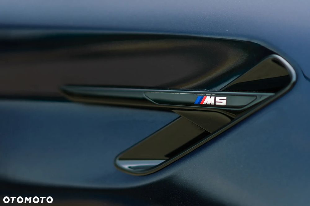BMW Seria 5 M550d xDrive - 9