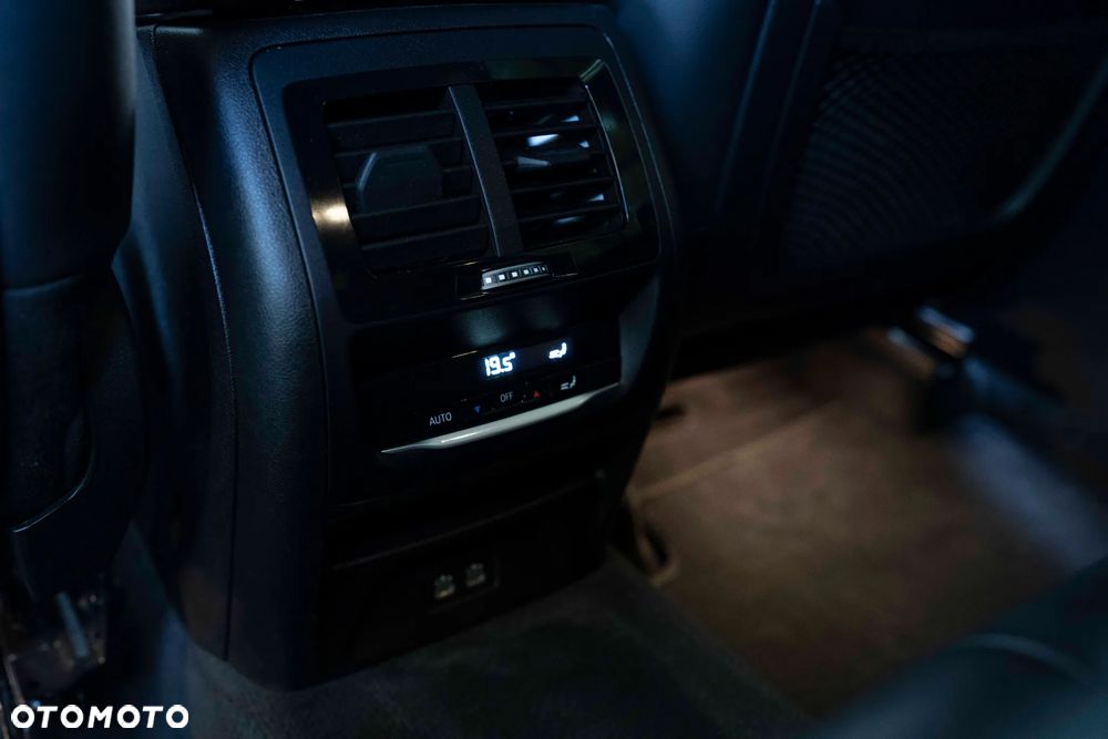 BMW X3 - 33