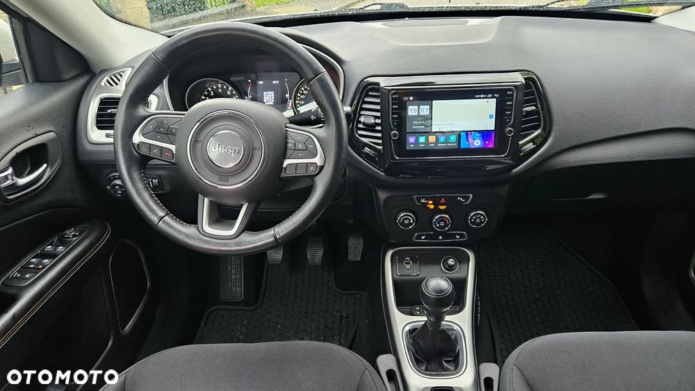 Jeep Compass - 15
