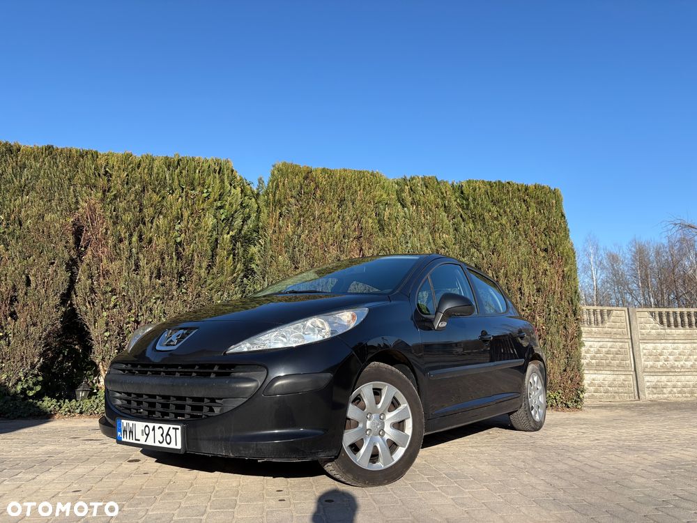 Peugeot 207 1.4 16V Trendy - 5