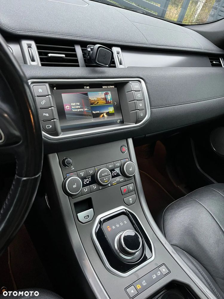 Land Rover Range Rover Evoque 2.0 D180 mHEV R-Dynamic SE - 25