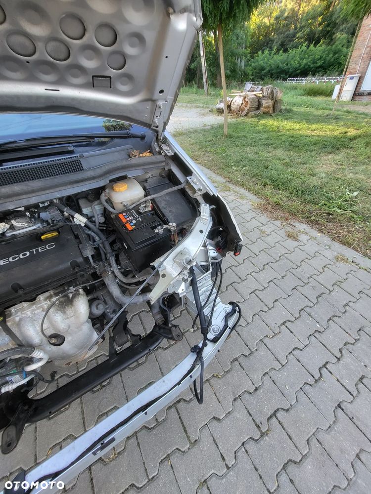 Opel Zafira 1.8 16V - 6