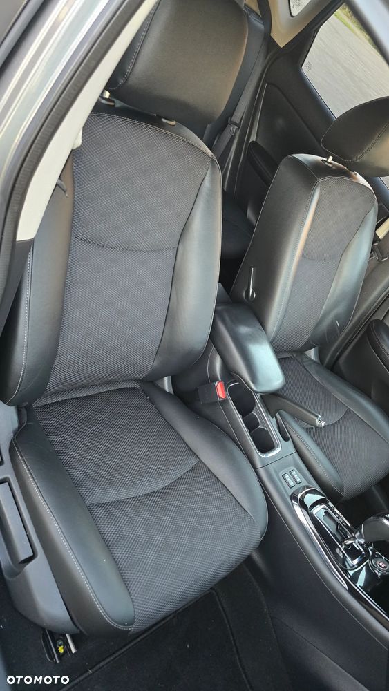 Nissan Pulsar 1.2 DIG-T Xtronic Tekna - 27