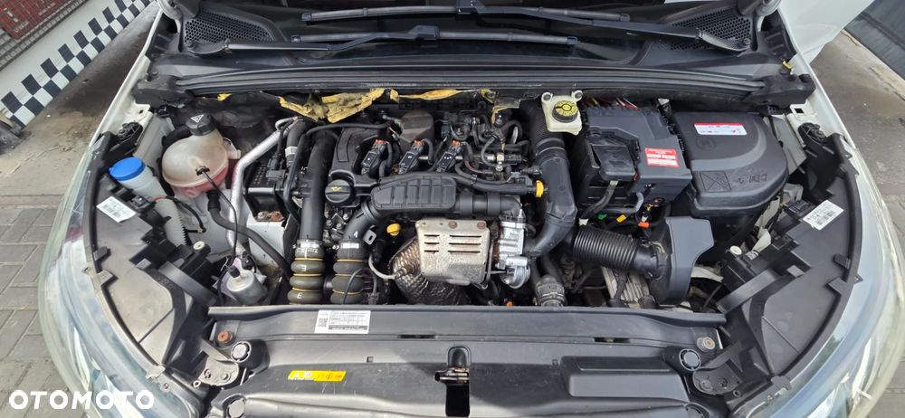 Citroën C4 PureTech e-THP 130 Exclusive - 40