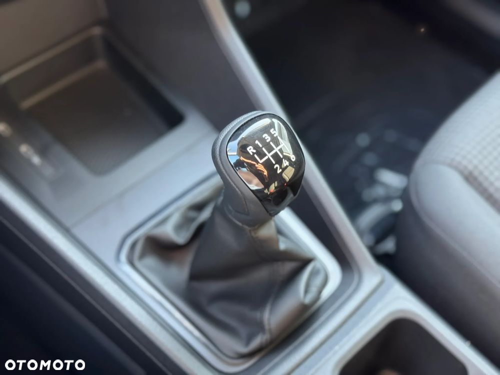 Volkswagen Caddy Cargo - 21