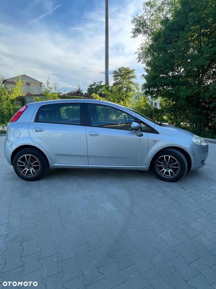 Fiat Grande Punto 1.4 8V Dynamic - 3
