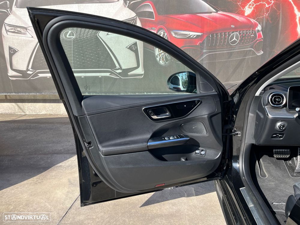 Mercedes-Benz C 300 e T 9G-TRONIC AMG Line - 14