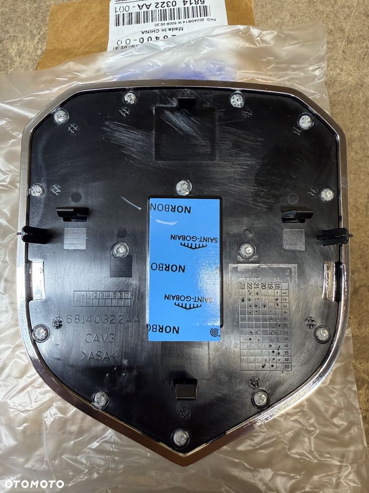 DODGE RAM 1500 IV LIFT 2014 - EMBLEMAT ZNACZEK ATRAPY ORYGINAŁ 68140322AA - 5