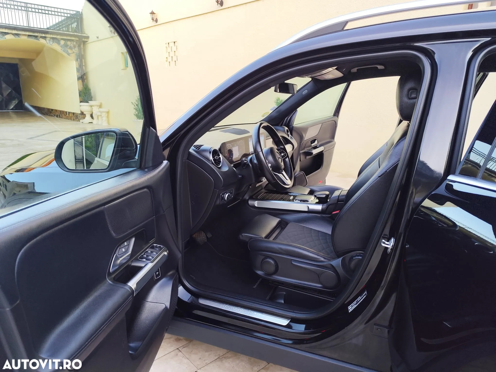 Mercedes-Benz GLB - 5