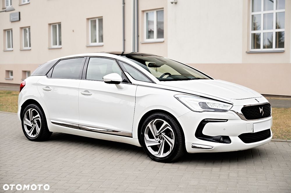 DS Automobiles DS 5 - 6