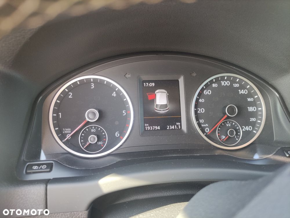 Volkswagen Tiguan - 6