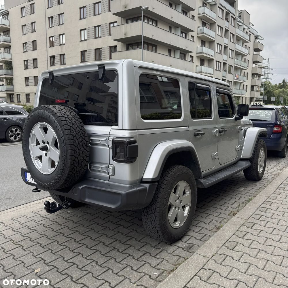 Jeep Wrangler Unlimited 3.6 Automatik Sahara - 3