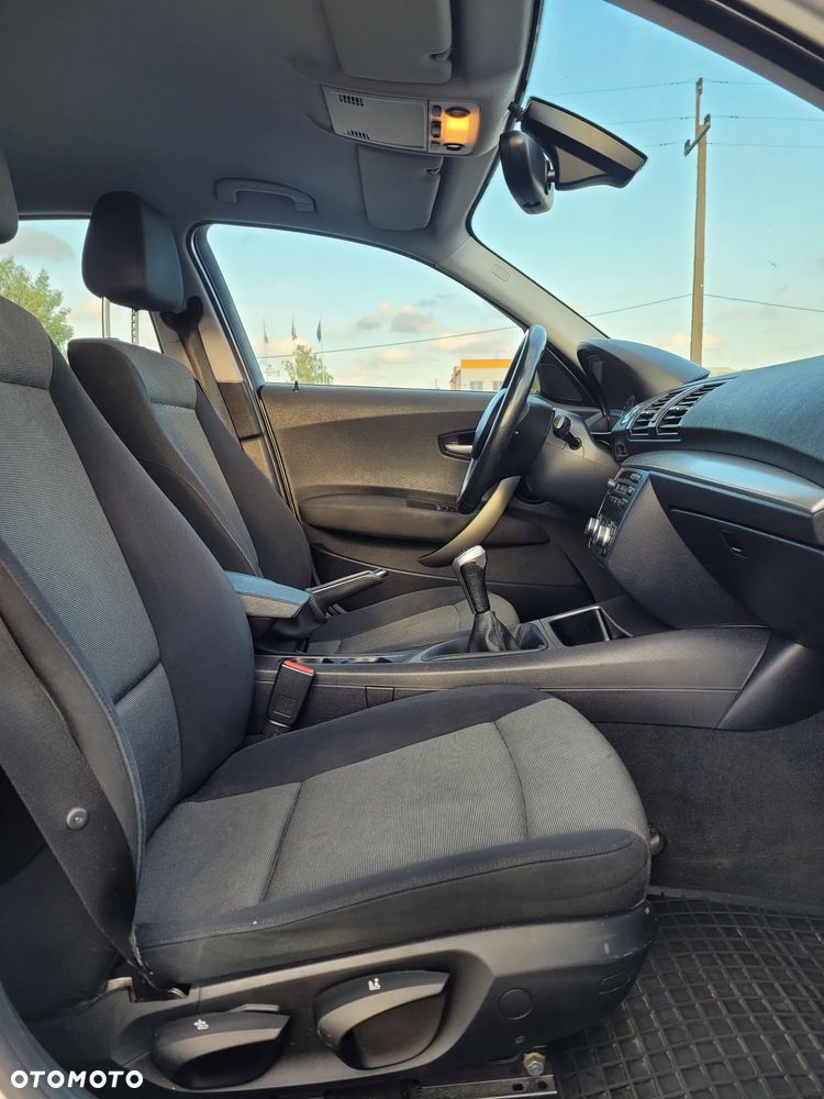 BMW Seria 1 - 16