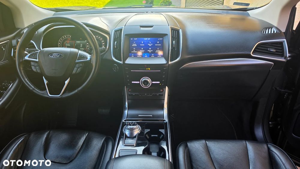 Ford Edge - 10