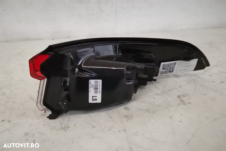 Stop Aripa Dreapta Original Led In Stare Buna Toyota  Corolla  E210 [2 - 5