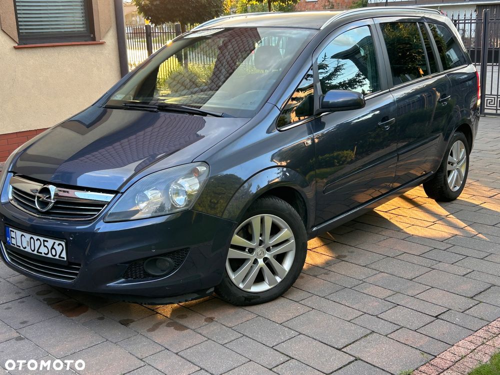 Opel Zafira 1.7 CDTI Cosmo - 1