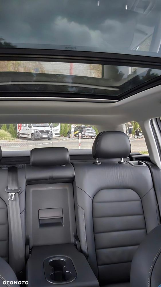 Volkswagen Golf 2.0 TSI OPF 4Motion DSG R-Line - 30